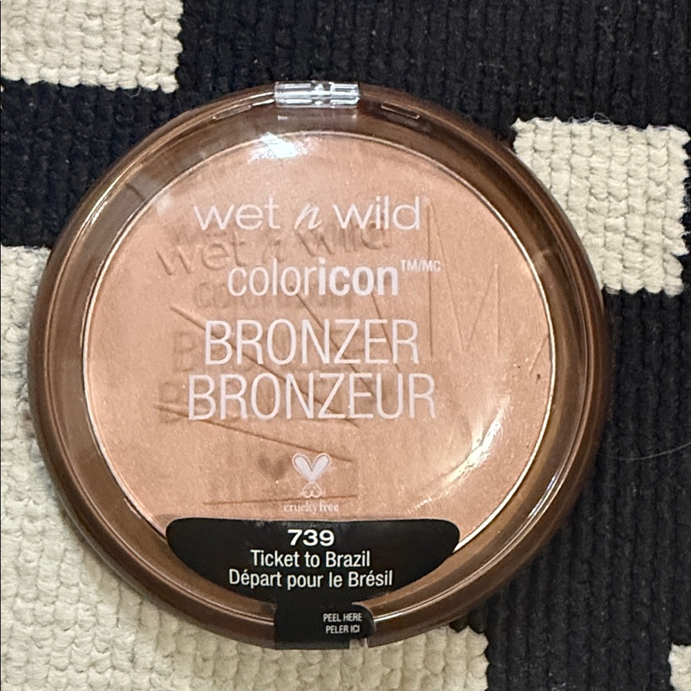 Wet N Wild Color Icon Bronzer Ticket to Brazil 739